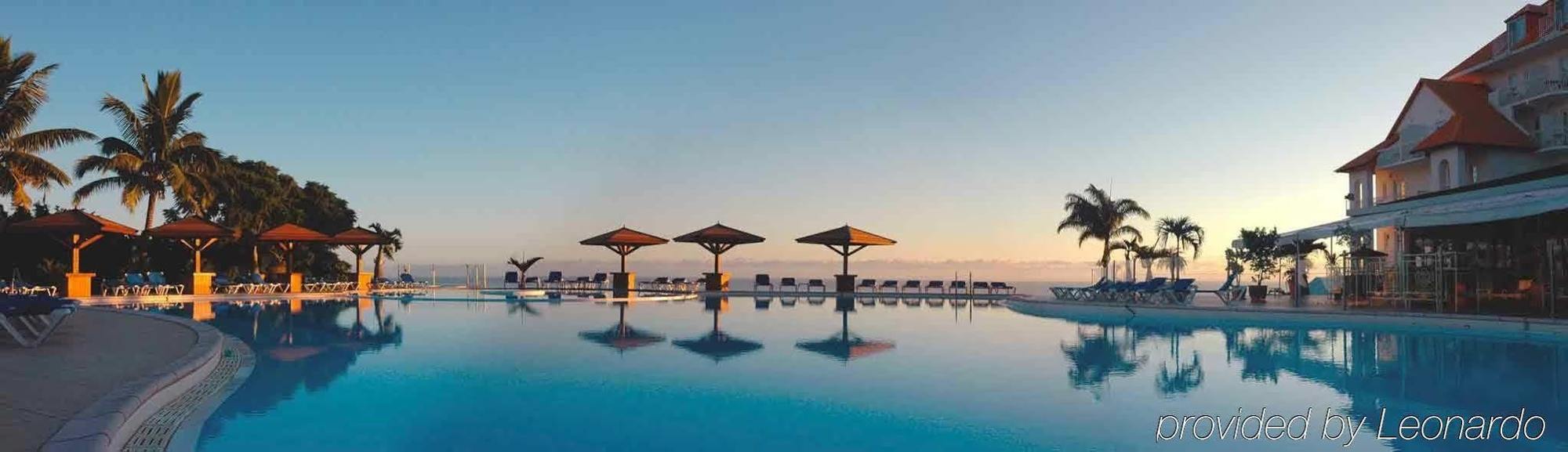 Hotel Exsel Creolia Сен-Дені Екстер'єр фото